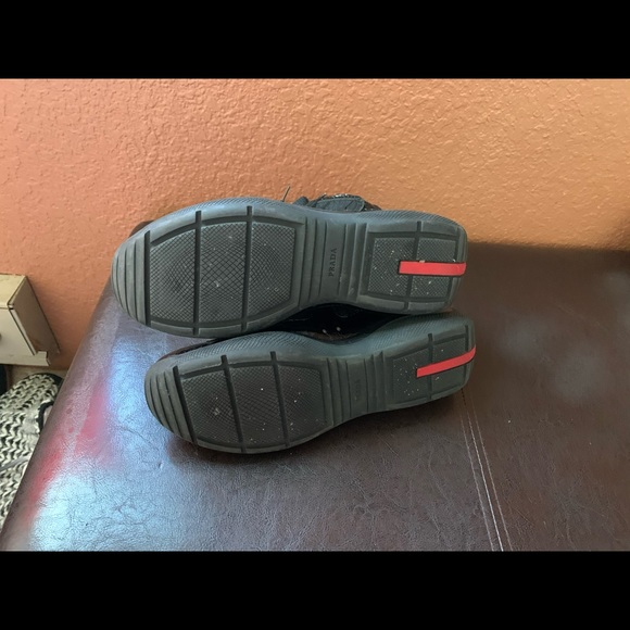 Men Prada high tops size 8.5 - Picture 3 of 3